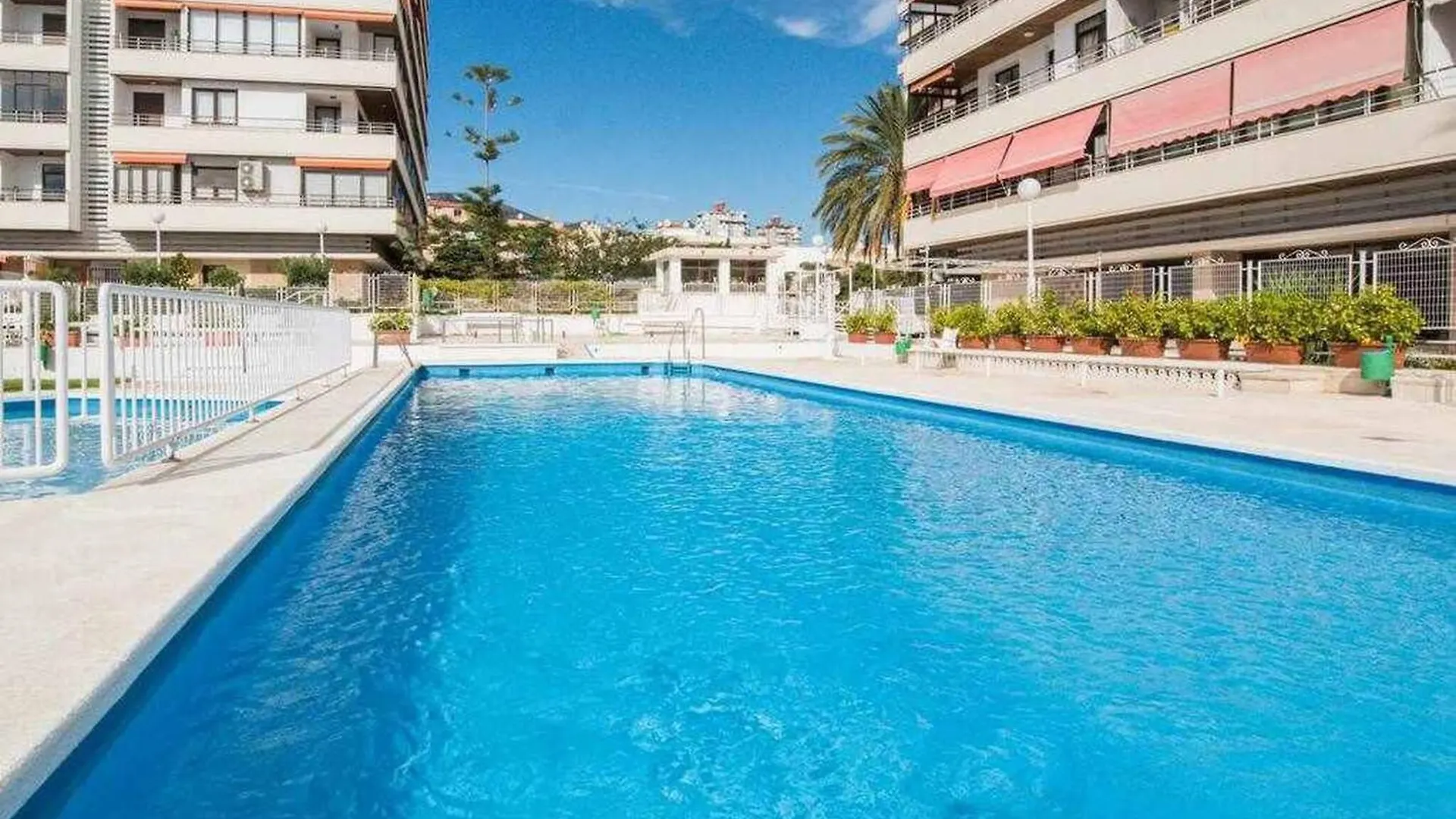 Vivendos - Tr16 - Nogalera Lägenhet Torremolinos